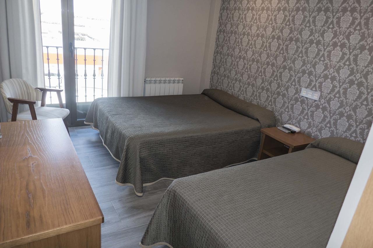 Hotel Simancas Zewnętrze zdjęcie